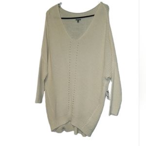 Sweater Charlotte Russe, brand new